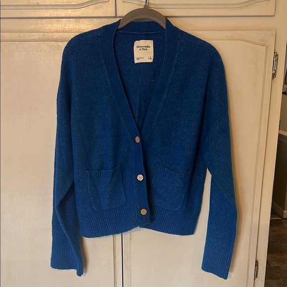 ABERCROMBIE Blue Short Cardigan Sweater NWT - Picture 2 of 9